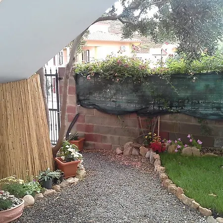 דירה Lovely House