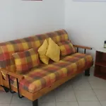 דירה Lovely House